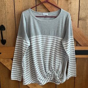 Chicsoul.com Women’s Long Sleeve Gray & White Striped Soft Pullover Size 3X